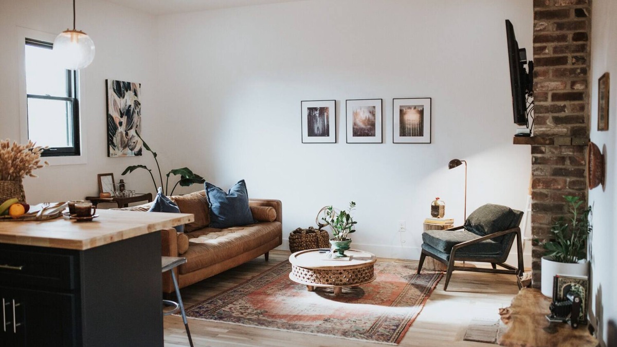 East End Apartment | Historic Dream In East Nashville