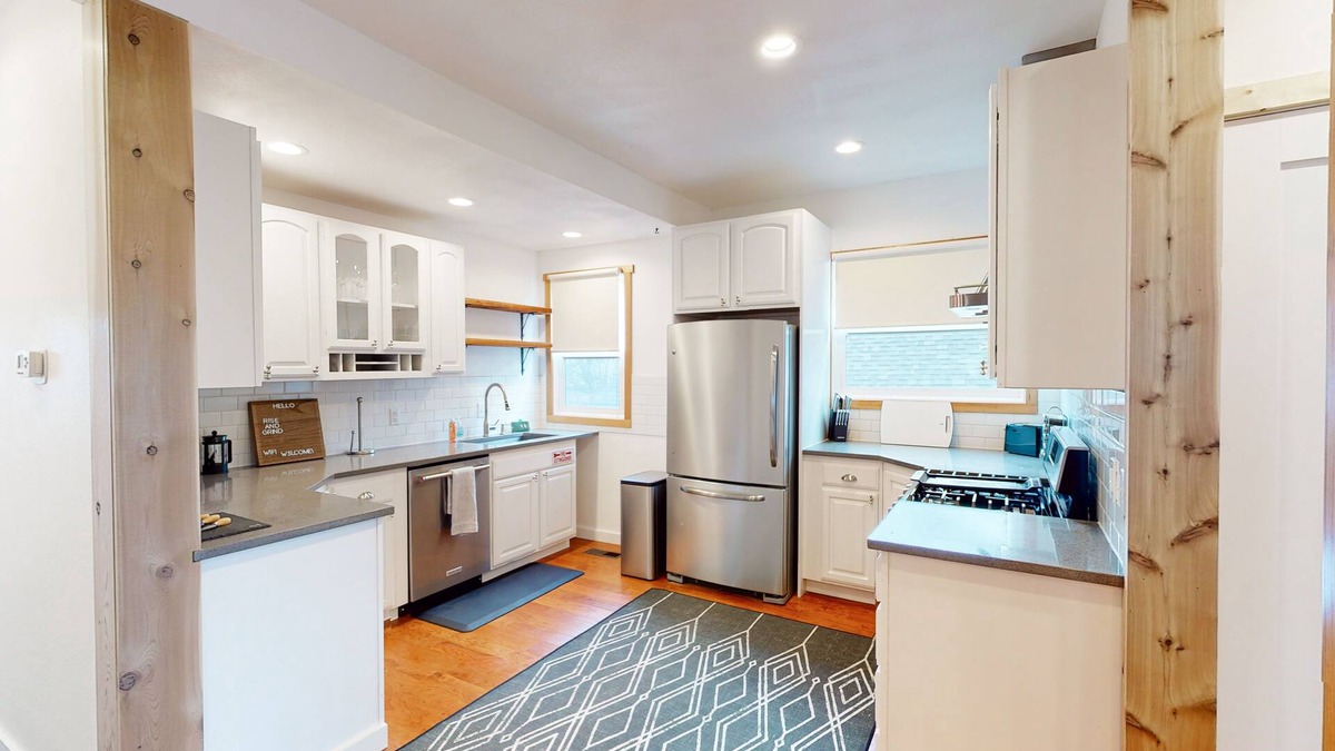 Enumclaw House | Historic duplex near downtown with enclosed yard, streaming, mountain views, AC