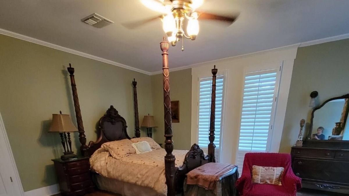 Franklin Bed & Breakfast | Historic Fairfax Bed and Breakfast
