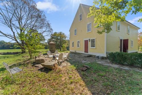 Bozrah House | Historic Farm on 96 Acres!