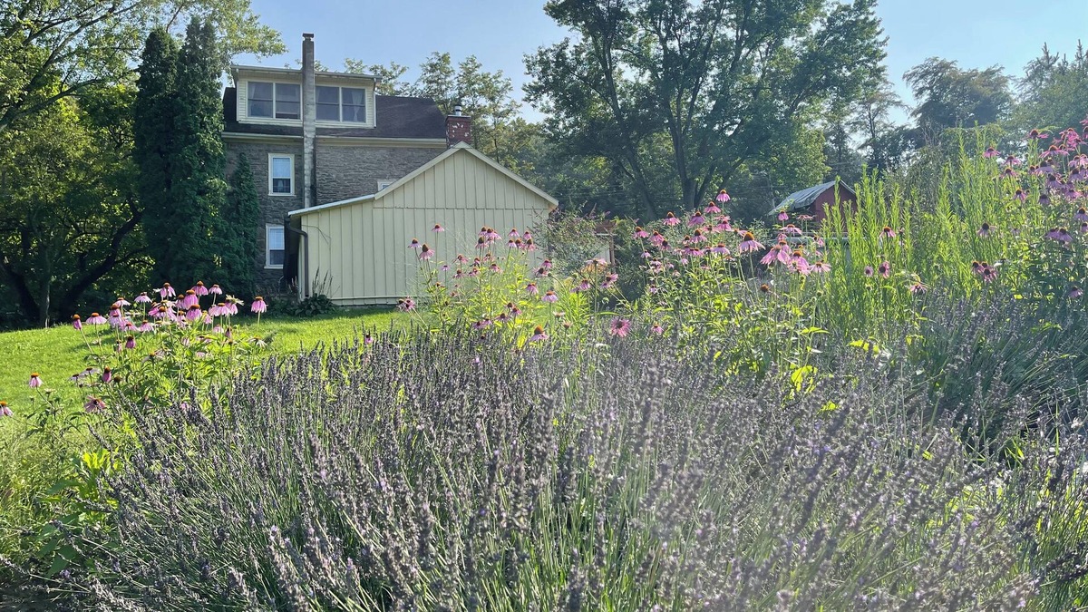 Lenhartsville House | Historic Farmhouse and Gardens on 67+Acres