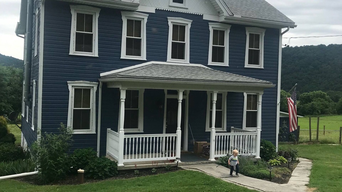 Hopewell Other | Historic Farmhouse with private river access to Juniata River