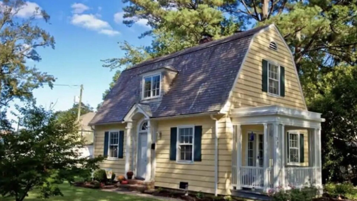Central Newport News House | Historic Gem in the Heart of Hilton Village on the James River