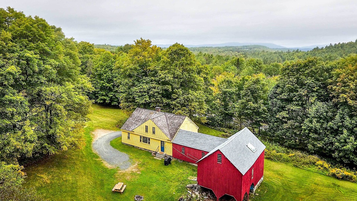 Enfield House | Historic Hanover Area Home, 16 Miles to Dartmouth!