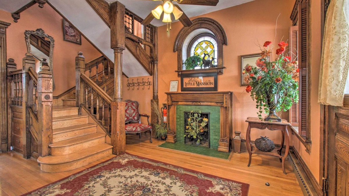 Helena House | Historic Helena Home w/Mtn Views - 2 Mi to Dtwn!