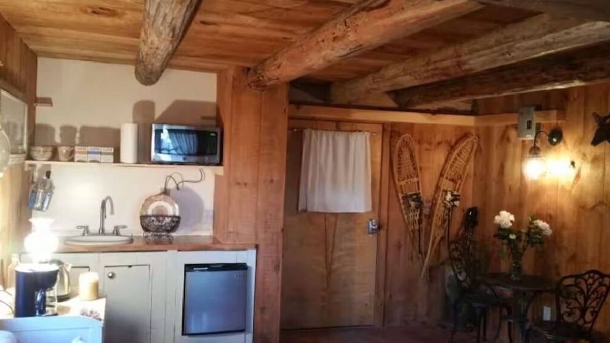 Braintree House | Historic Hilltop Farmstead with Sweeping Views & Private Hot Tub
