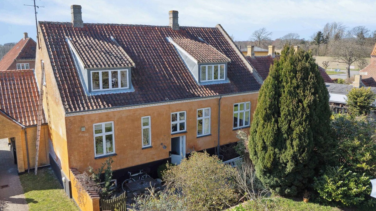 Nysted Villa | Historic home in charming Nysted
