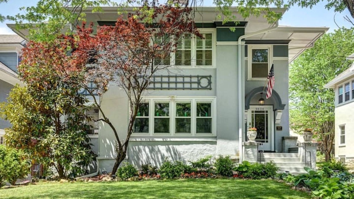 Hanover Place House | Historic Home in the Heart of the City