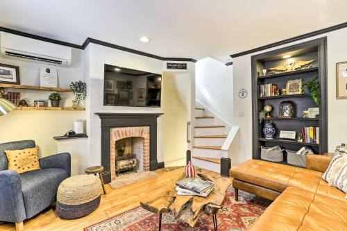 Southwark House | Historic Home with Garden Walk to Center City!