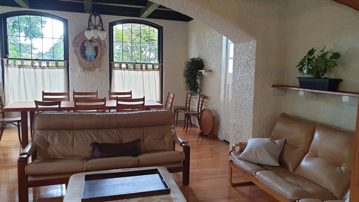 Haumoana Villa | Historic homestead close to Haumoana beach