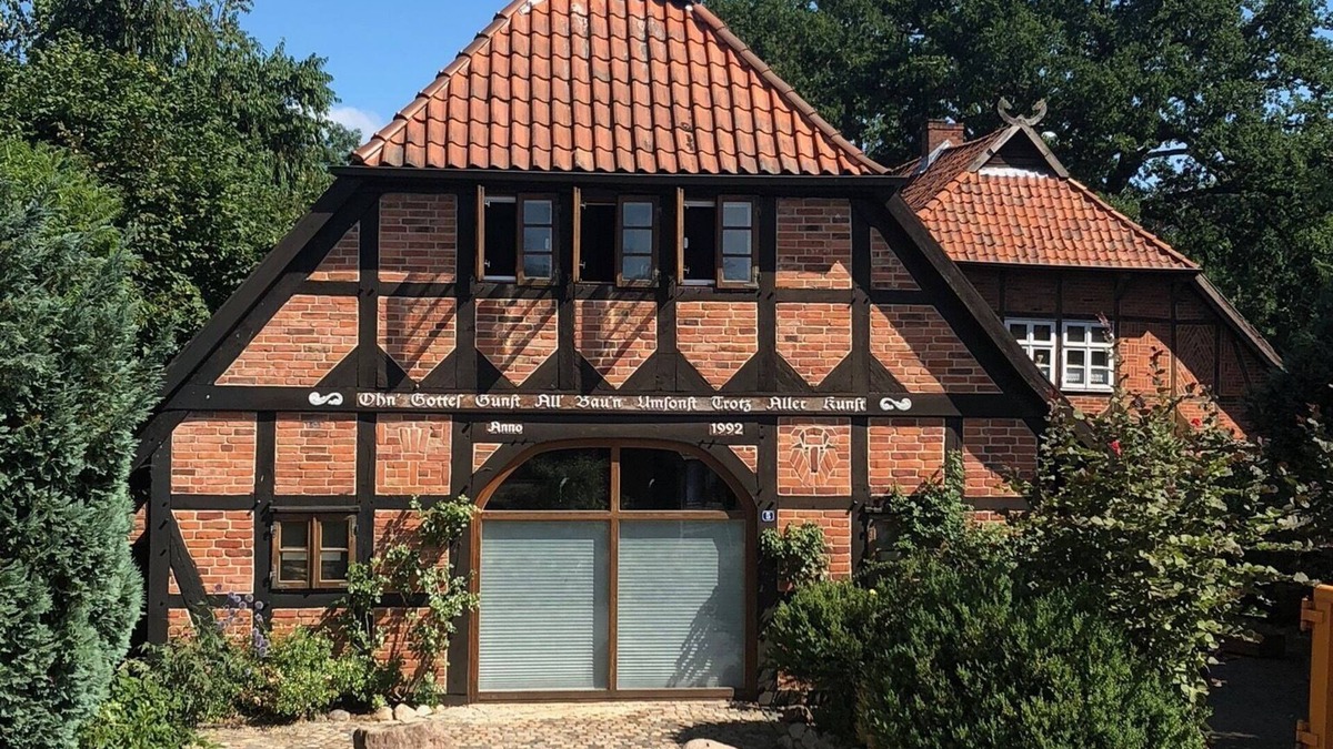 Hoesseringen House | Historic, idyllic Schäferkate near Bad Bevensen