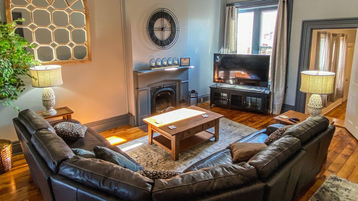Circleville Apartment | Historic Loft Apartment in Uptown Circleville