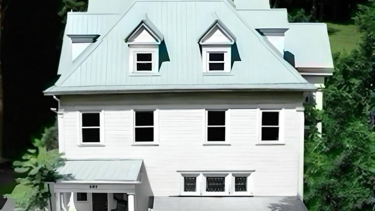 Front Park House | Historic Mansion Built in 1896, Pan Am. Expo Era