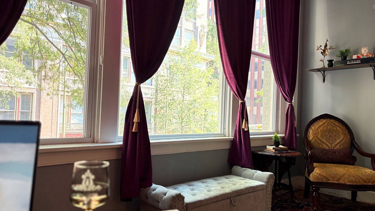 Downtown Richmond Apartment | Historic, modern, downtown.