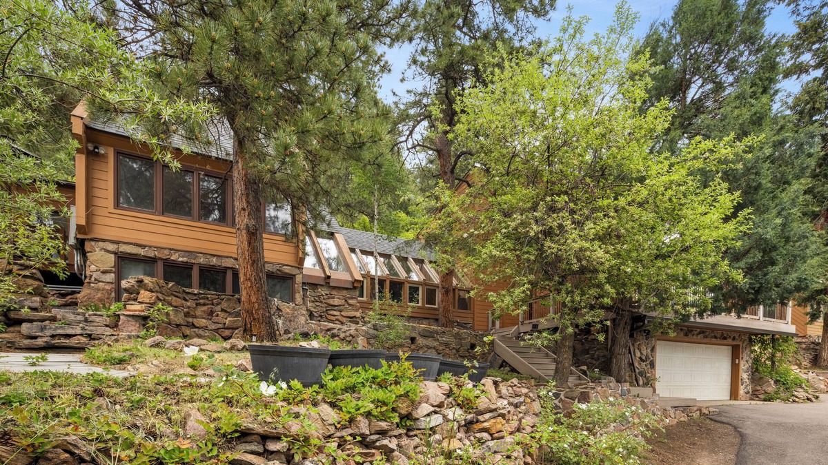 Indian Hills House | Historic Morrison Mountain Home!