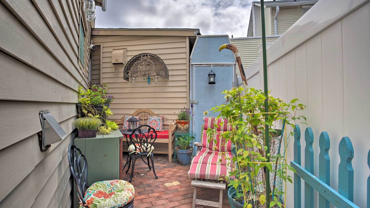 Ocean Grove Cottage | Historic Ocean Grove Home - Walk to Beach!