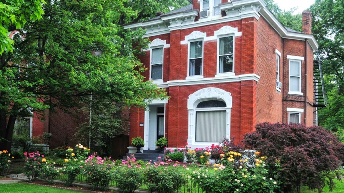 Old Louisville Apartment | Historic Old Louisville