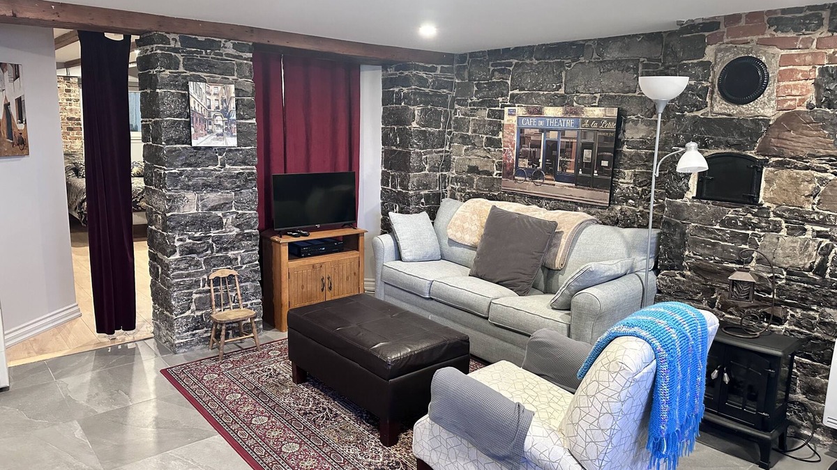 Old Quebec Condo | Historic Old Quebec City Condo, Comfortable and Quiet!