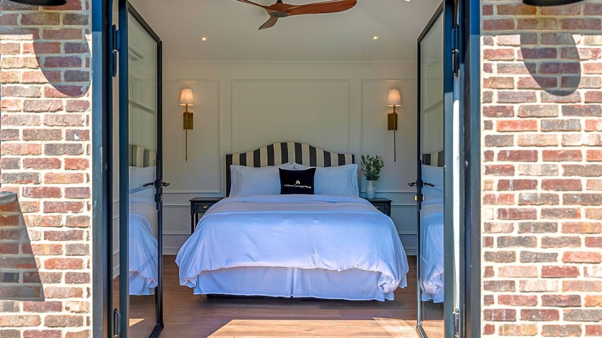 Encanto Cottage | Historic Phoenix's Midtown Carriage House, Downtown {Free Parking}