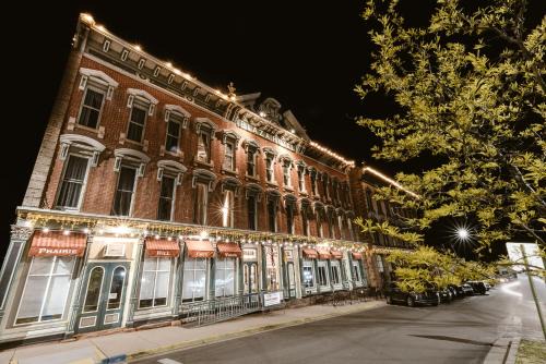 Las Vegas Hotel | Historic Plaza Hotel