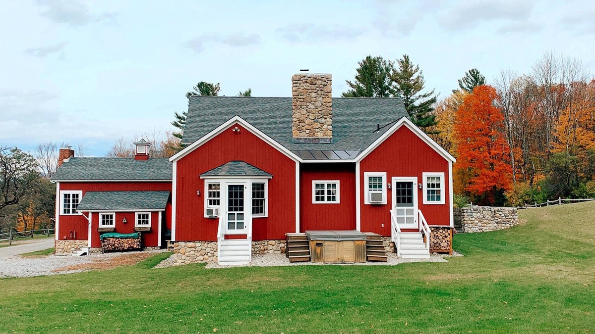 Manchester Center House | Historic Renovated Barn at Boorn Brook Farm - Manchester Vermont
