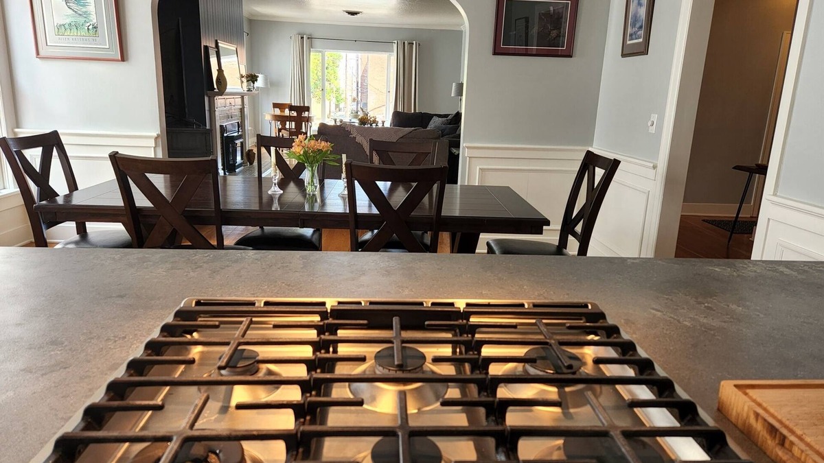 Albany Apartment | Historic Renovated Loft in Downtown Albany, OR.