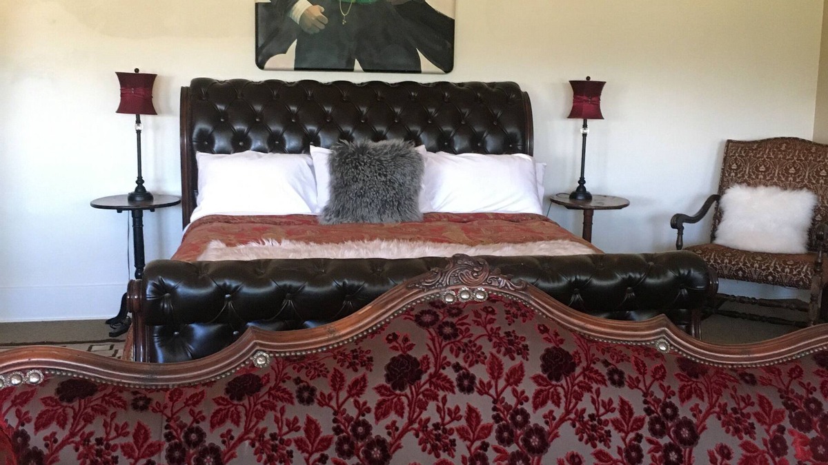 Clarkdale Apartment | Historic Schoolhouse Flat by Verde Canyon Railroad