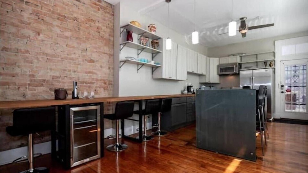 Pendleton House | Historic Single-Family Home in Downtown Cincinnati