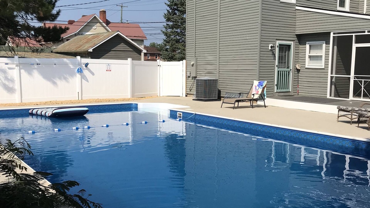 Moorefield House | Historic, Spacious, 4 BR, POOL, dog friendly home in town with a gas fire pit .
