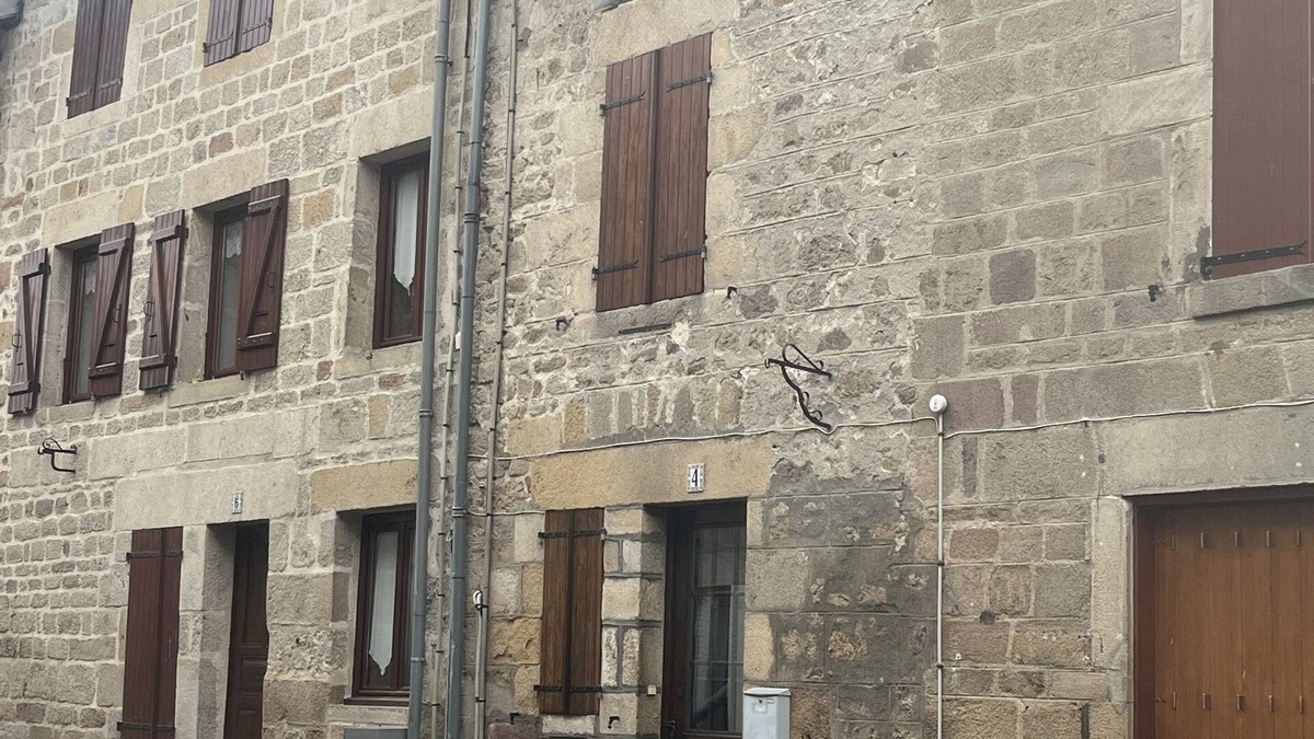Peyrat-le-Chateau House | Historic Stone House in Peyrat Le Chateau nr lac Vassiviere