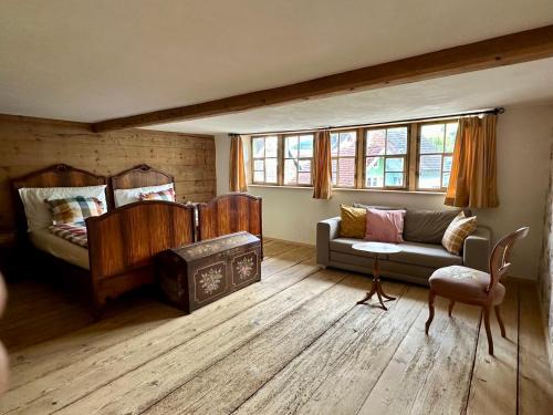 Brunnadern House | Historic Swiss Room in Farmhouse Rosalie