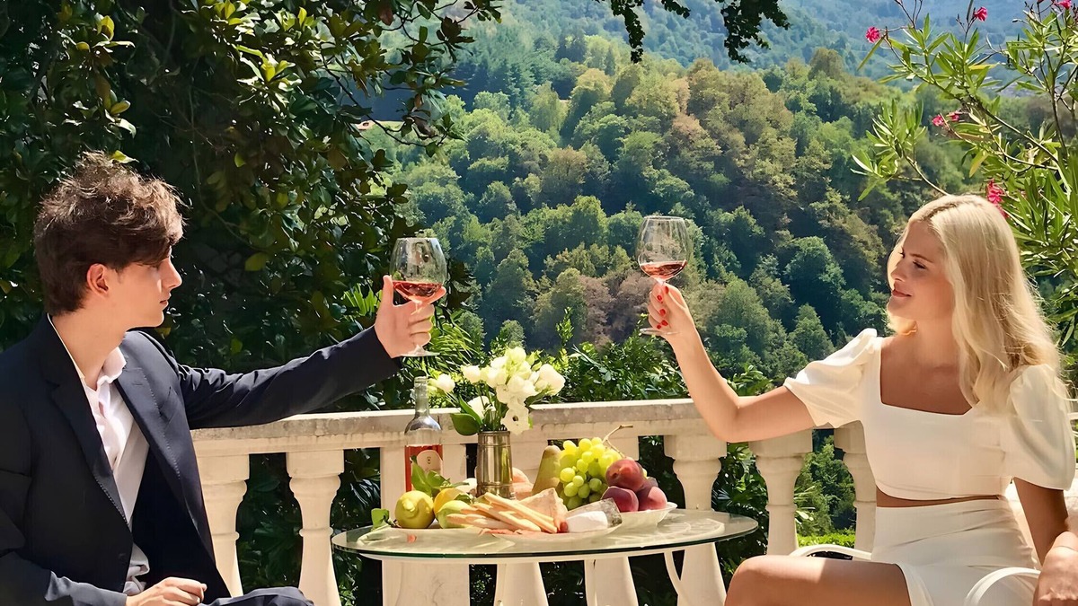 Dizzasco Villa | "Historic Villa Argegno Como lake", with private terrace and lake view