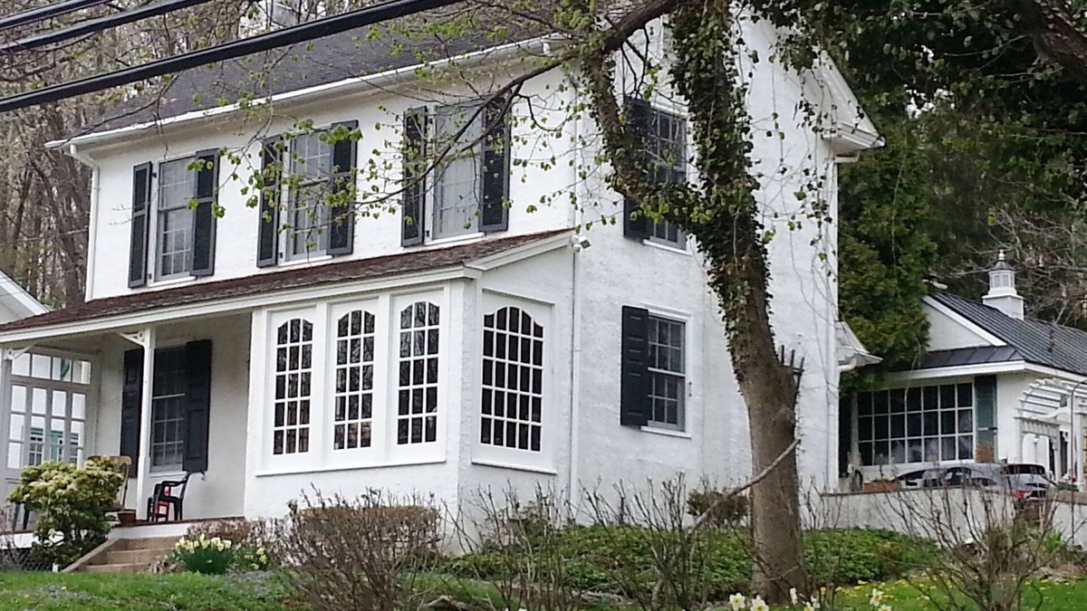 Chester Springs House | Historic Village Retreat Convienient To Everything