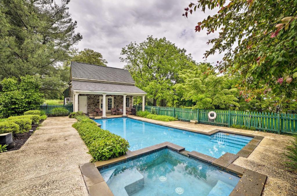 Linden Villa | Historic Virginia Wine Country Villa with Pool, Yard