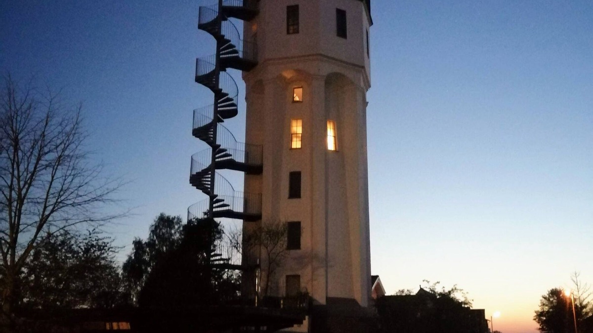 Rosberg Apartment | Historic water tower, close to Eifel Nature Park, Phantasialand, Cologne, Bonn, hiking trails
