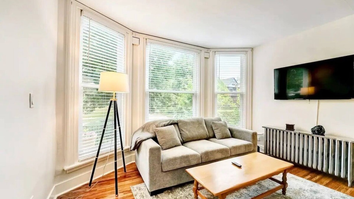 Front Park Apartment | Historic West Village Getaway in Downtown Buffalo!