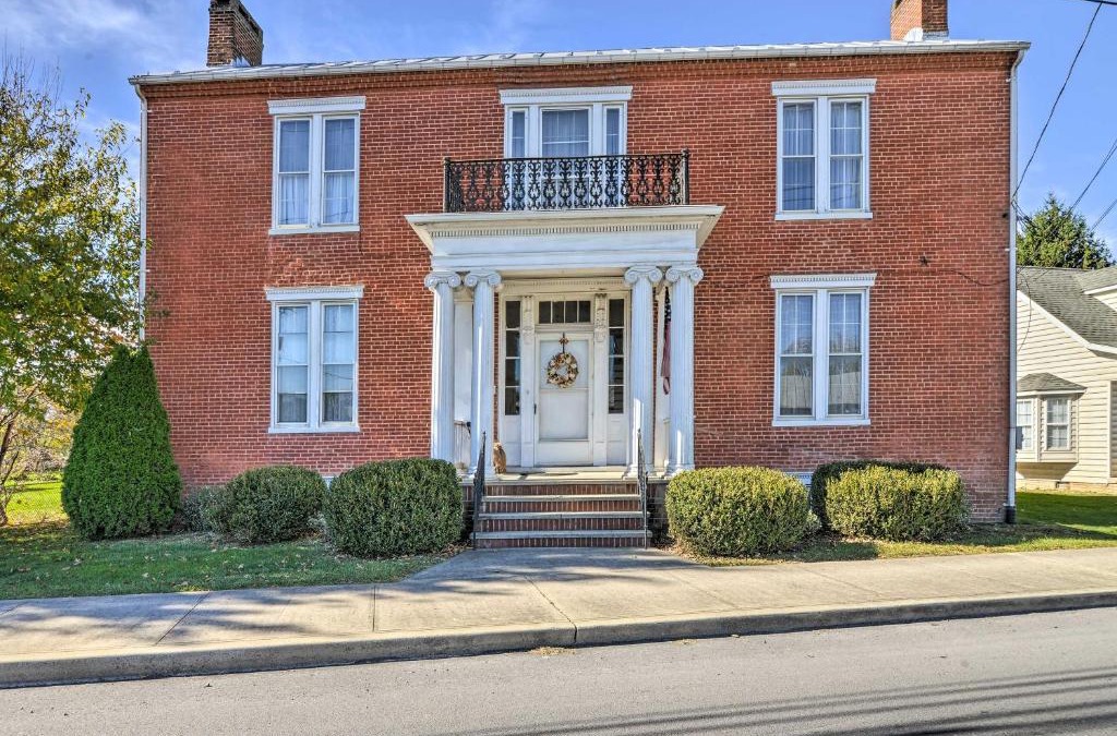 Moorefield House | Historic West Virginia Home Built in 1854!