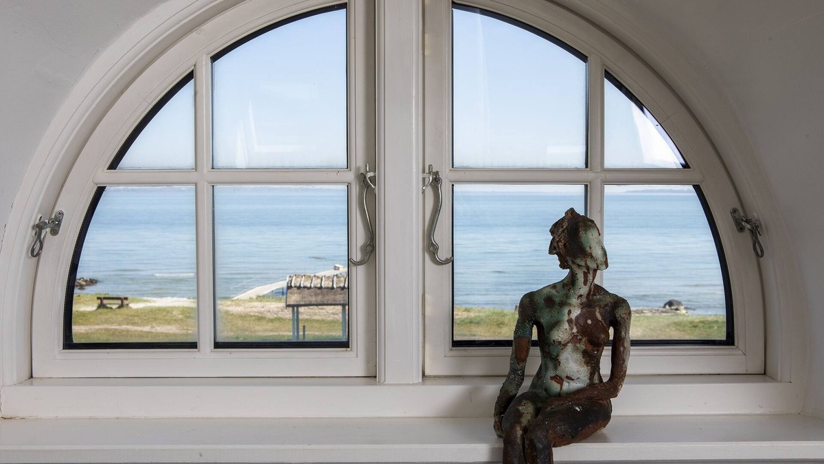 Snekkersten Villa | Historical Beachhouse in Snekkersten