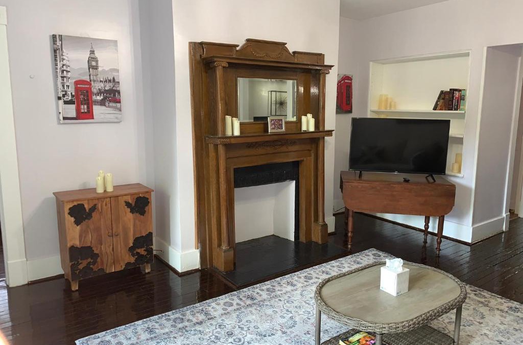 Lynchburg Apartment | Historical District 2BDRM built in 1910