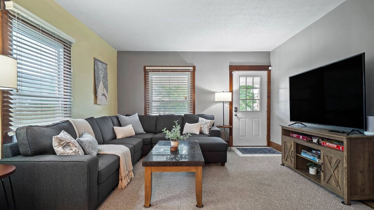 Bedford House | Historical District|Fully equipped|3 Beds|Sleeps 6