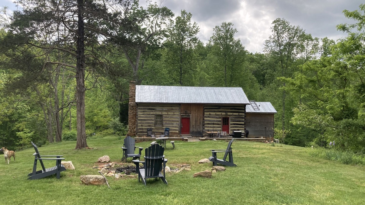 Clifford Cabin | Historical Dogtrot Chestnut Log Cabin.