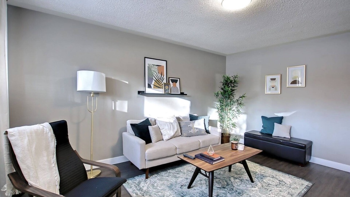 Northeast Edmonton House | Historical Highlands Beautiful Modern Home