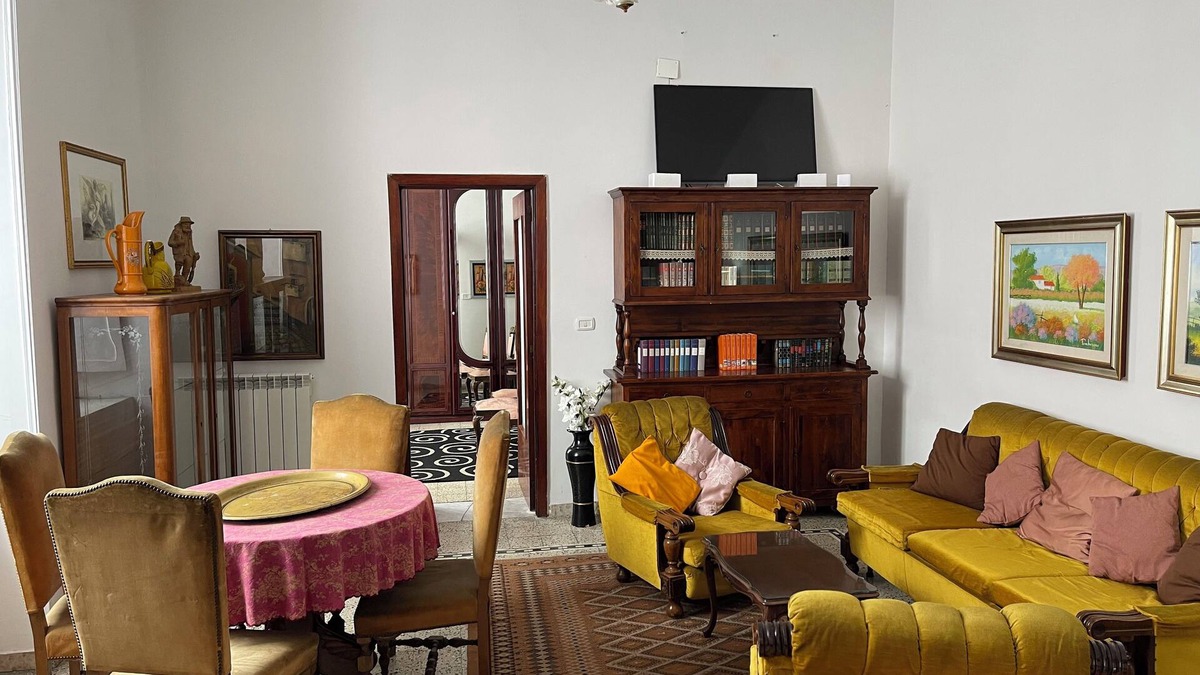 Rione Sanita Apartment | Historical Maison des Artistes in Aristocratic XVI Century Palace