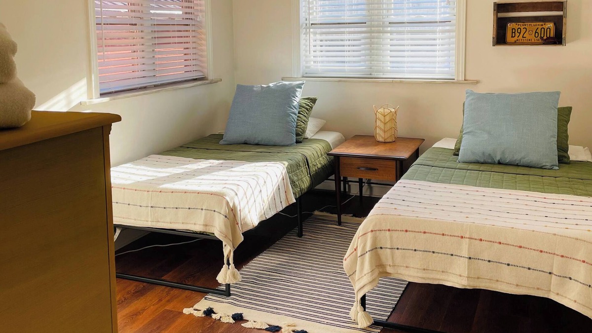 Uniontown Apartment | Historically Charming 2 bedroom Apartment in the heart of Uniontown