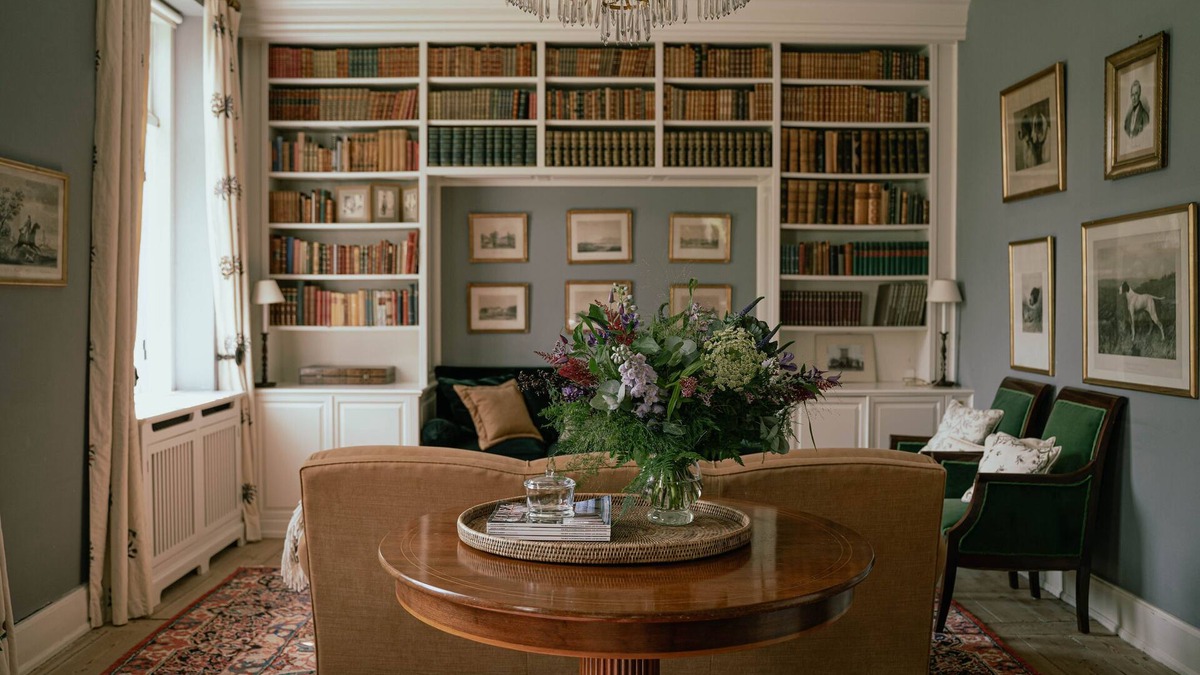 Sakskobing House | Historisk Gods på Lolland med Egen Park og Skov