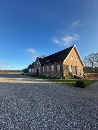Holmegaard Villa | Historiske omgivelser, Forpagterbolig