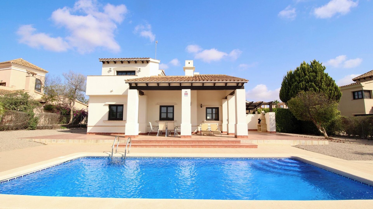 Hacienda del Alamo Villa | HL 007 Holiday Rentals 3 bedroom 2 bathroom villa