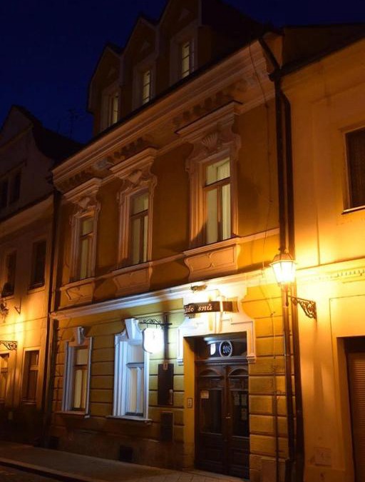 Hradec Kralove House | Hnízdo Snů
