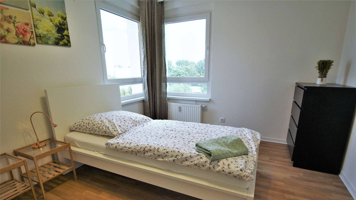 Hassels Apartment | HÖ01 large apartment with dryer and washing machine