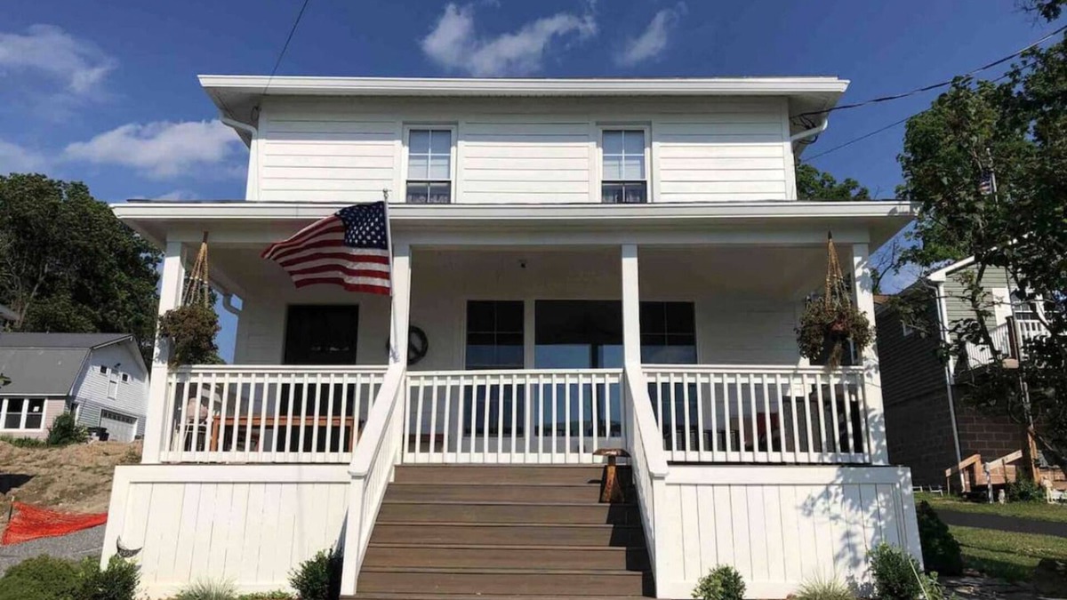 Livonia Cottage | Hodge Podge Lake Lodge on Conesus Lake